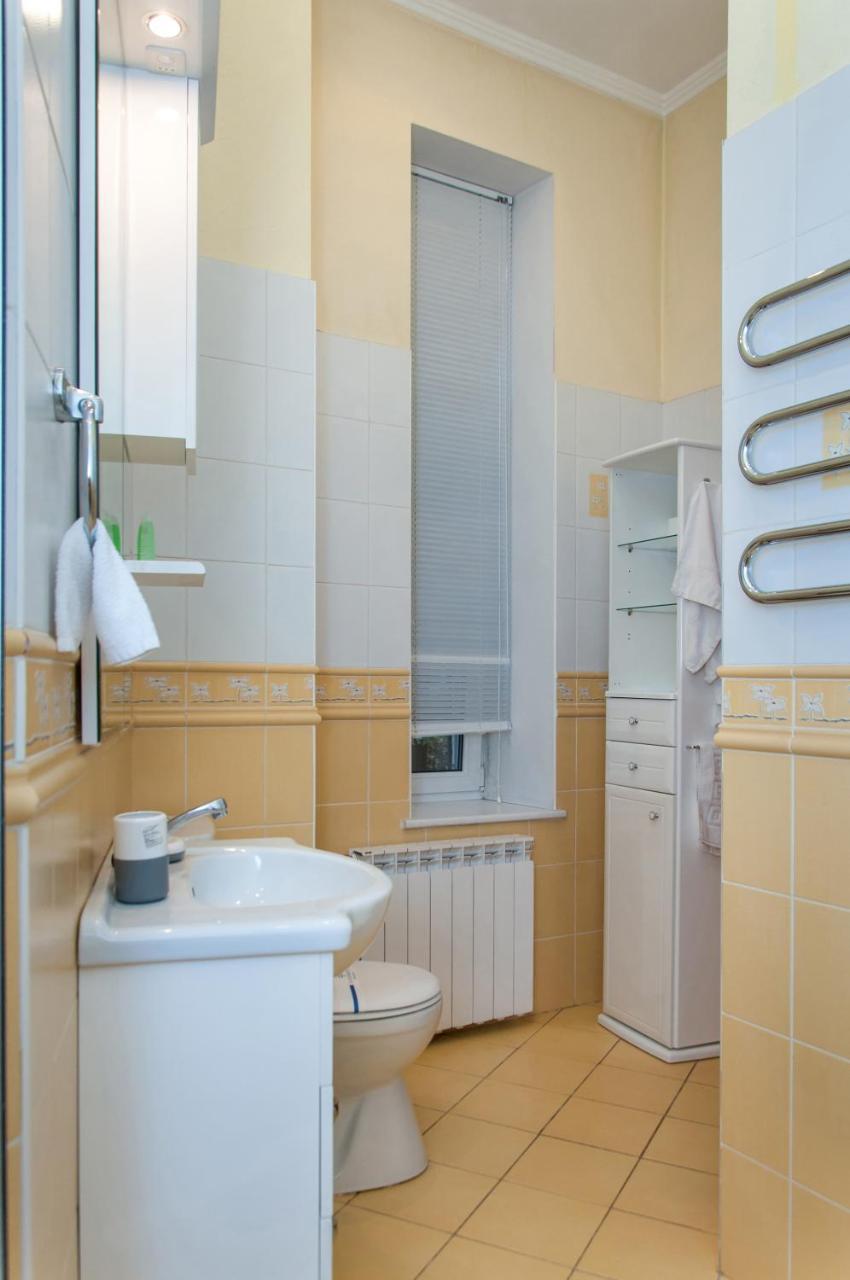 Sunflower B&B Kyiv Exterior photo